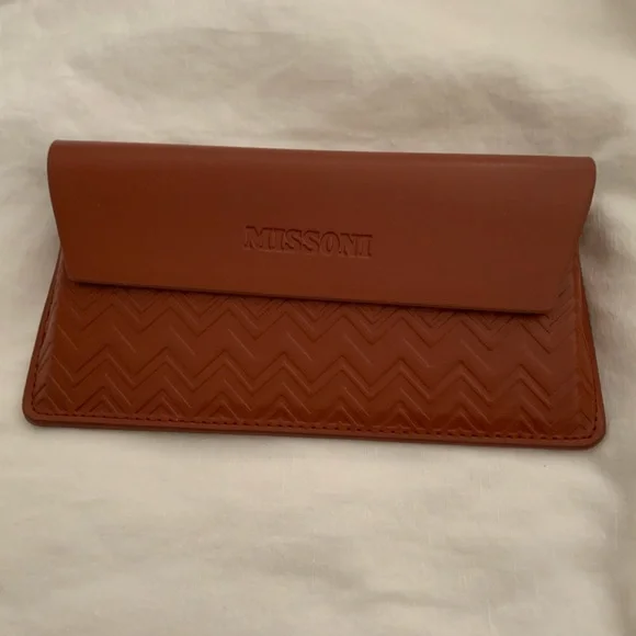 Missoni Cat Eye Sunglasses NWT | with case | tortoise and gold - Picture 2 of 4